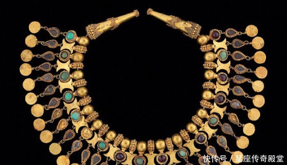 此王朝和中国有说不清的关系,王室一座墓葬叫黄金之丘,出土的黄金文物数也数不清