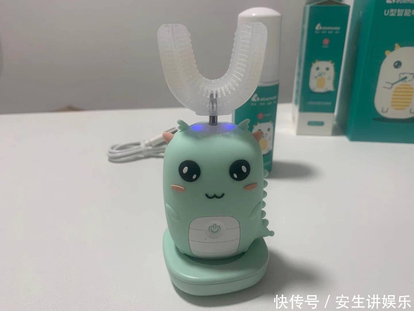 关键期|三岁是孩子牙齿关键期，习惯对了换牙也是一口没蛀虫的“大白牙”