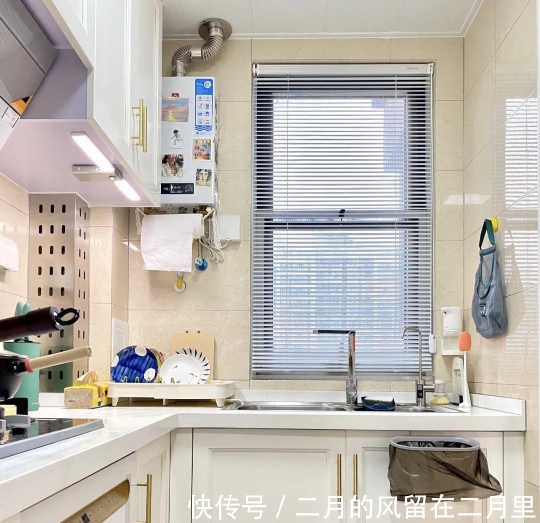咖色|小夫妻晒109㎡并不豪华小家，竟收获万人关注，居家氛围感太棒了