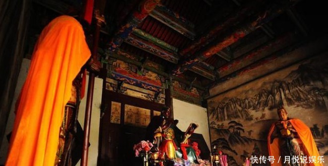 学来|关羽卖枣为生，武艺是从哪学来的看看关羽的父亲是谁就明白了