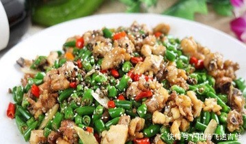 美食推荐:火夹羊腰、双福尖椒鸡、姜皇煎肉糕制作方法