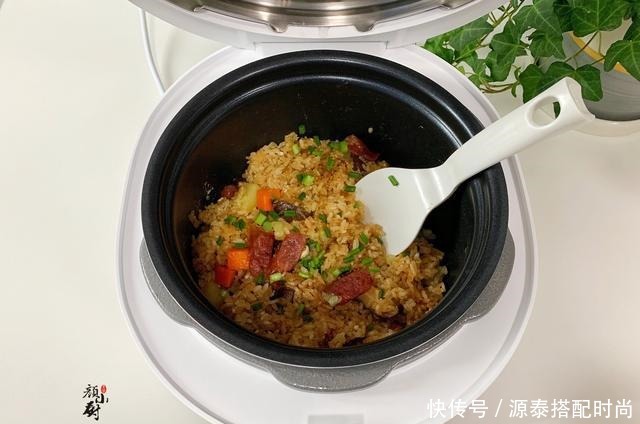  肉有饭|简单好做的懒人焖饭，一锅菜、肉、饭全有，焖一锅太馋人