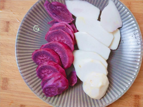 不用提前发面的小馒头，口感丰富又营养，一口一个，比面包还好吃