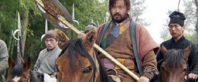 压根|牛皋和程咬金为啥只会三招？看过正史的人才知道，会太多压根没用