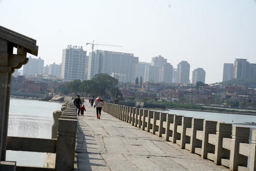 福建有个古城，名气不大却藏中国四大古桥，听桥名游客以为在河南