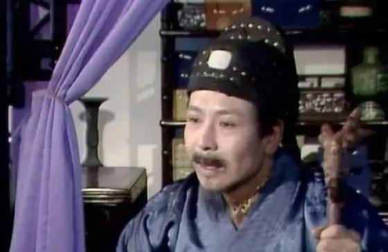 荣国府&王熙凤顺利协理宁国府,是贾珍为了掩盖秦可卿的死因,设的一个局