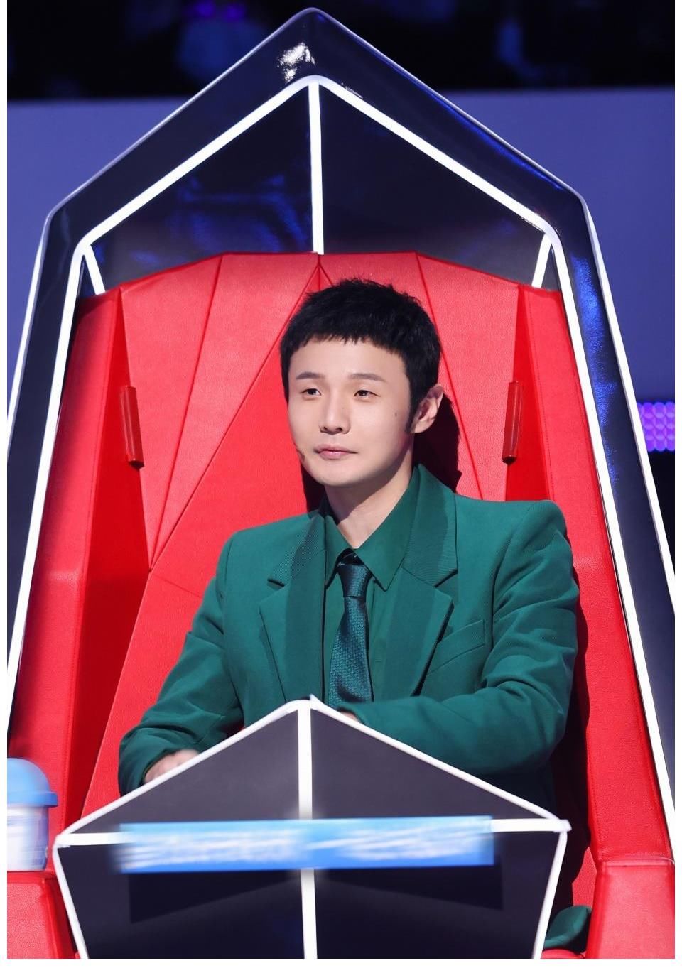 李克勤|《2021中國好聲音》八強爭霸賽開打 學員挑戰自我跳出舒適圈