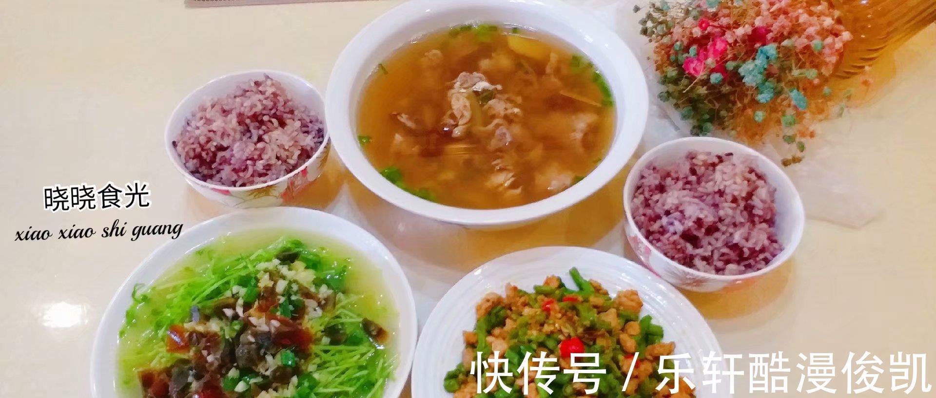 母女俩的星期六晚餐,2菜1汤,简单不浪费,低脂营养还不怕长胖