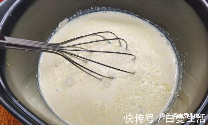 酸奶盒|小布丁雪糕最近火了,教你在家做,不用模具,简单好吃,一次成功