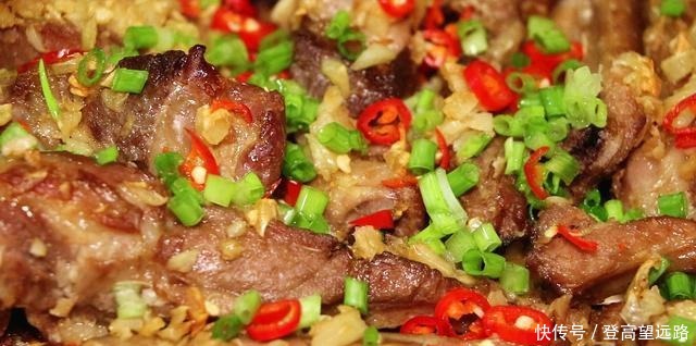 爱吃排骨的要收藏,掌握这个特色做法,连挑食的人都爱吃,超简单