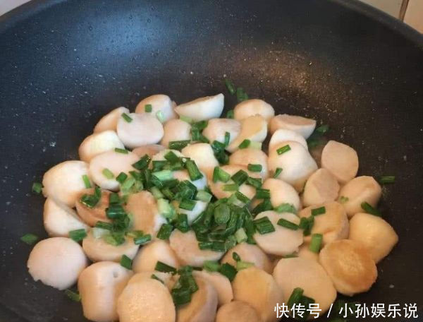 这菜比“泻药”还清肠,准时上厕所,便秘口臭全不见,体重悄悄降