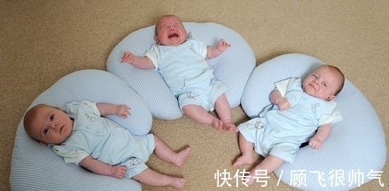 小菊|孕妇顺产双胞胎后大喊:肚子还在动,医生检查发现惊喜