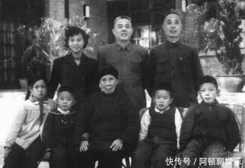 颜文斌|他是抗日战场上的“战神”,作战时出了一个乌龙,差点丢了小命