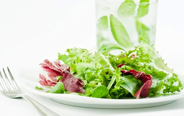 肥胖|人到中年,想健康,不喝三水,少吃三菜,做好三戒,坚持三勤