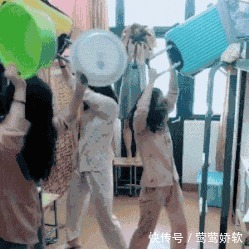 |搞笑GFI:这一看就是小情侣,要是老夫老妻的,男子早就怒了