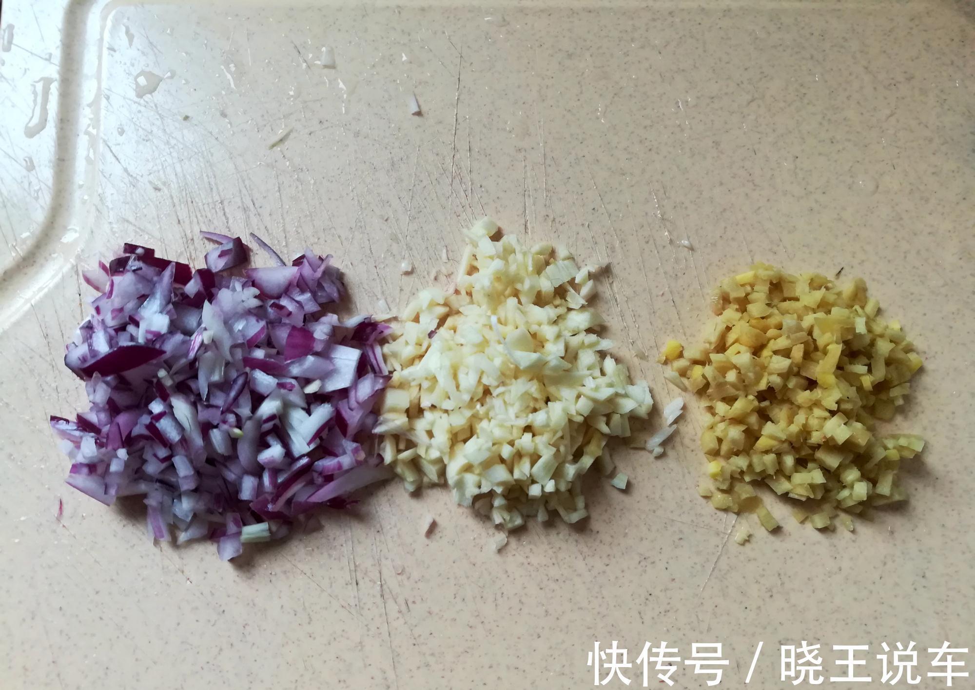 霜降后这鱼最肥美，肉质细腻营养高，简单一蒸，出锅香到流口水