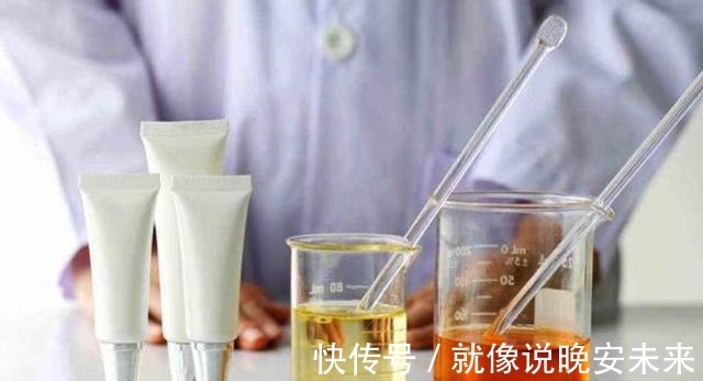 防腐剂 谈“成分”色变!护肤品中的防腐剂、酒精、香精,到底有多可怕!