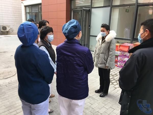 北京市医院管理中心领导慰问我院急诊、门诊、