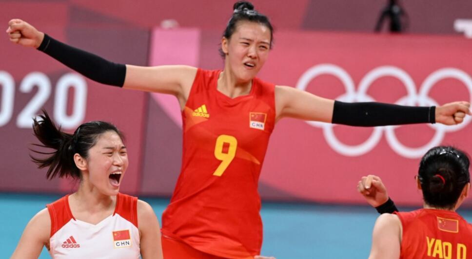 中国女排|郎平早该放手一搏!中国女排出局却有大收获,不逊意大利未来可期
