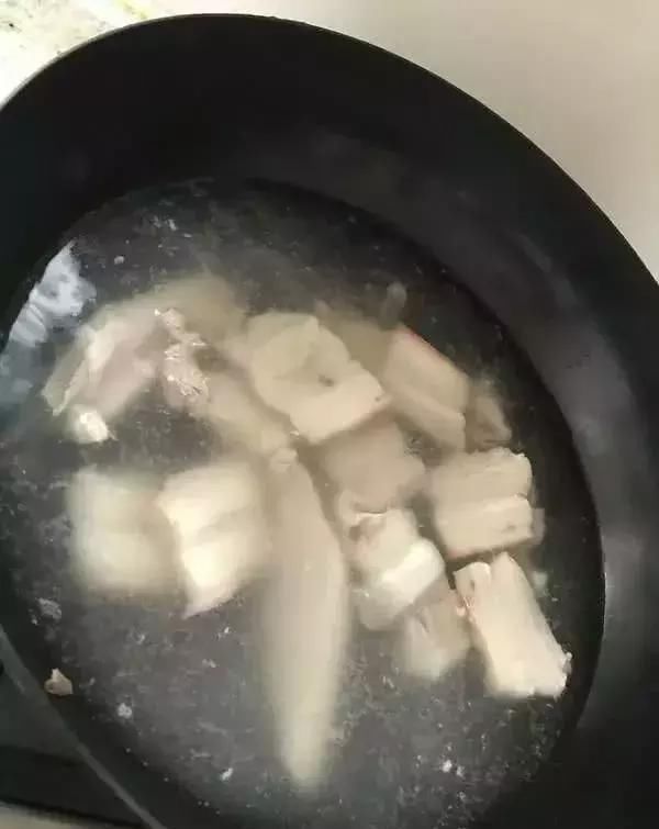 猪肉|无论炖什么肉,最“忌讳”的香料是它,用了会使肉变味,快收藏!
