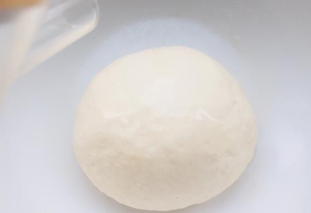 技巧|烙饼怎样做柔软层多?掌握要点和技巧,烙饼香软好吃,放凉也不硬