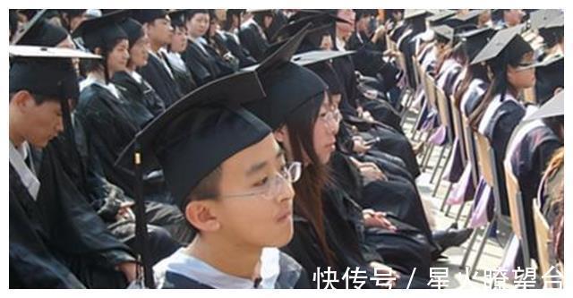 学霸|神童因逼父母北京买房,被批自私自利,如今不得不感叹:眼光毒辣