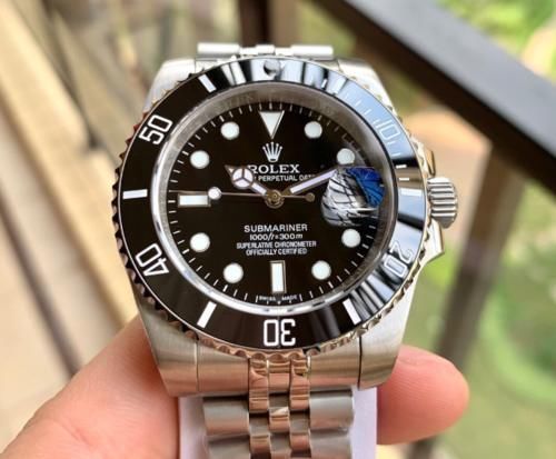 手表 中年男人戴什么手表有牌面?浪琴、欧米茄和劳力士值得一看