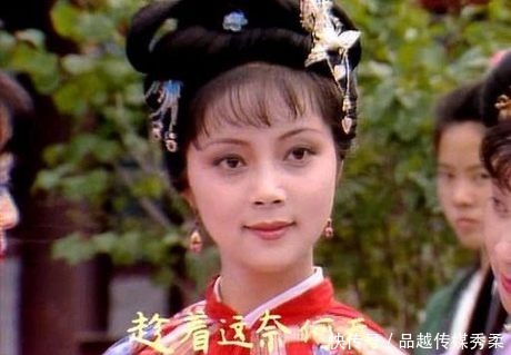 薛宝钗|贾母为何死活撵不走薛宝钗?原来薛家危机四伏