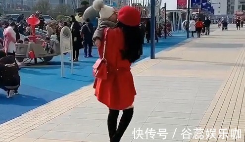 美好的时光|辣妈“眼不见为净”式带娃火了,娃:这还是人干的事吗?