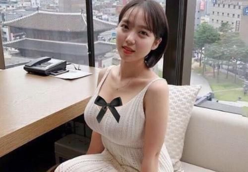 女生“来姨妈”,3种食物饿死也别吃,否则“提前闭经”可别哭哟