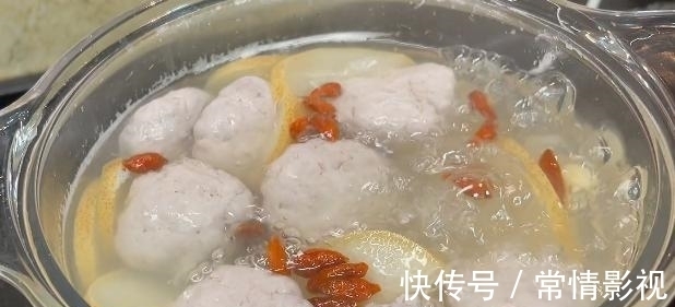 肉饼|断崖式降温来袭,上一道滋补汤来温暖你,润肺、安神、美容还暖胃