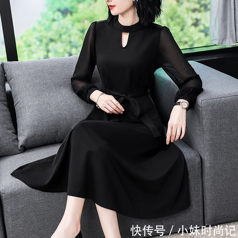 迷人|没有哪个上班女郎能拒绝这样的打扮,气质太迷人了,并且彰显干练