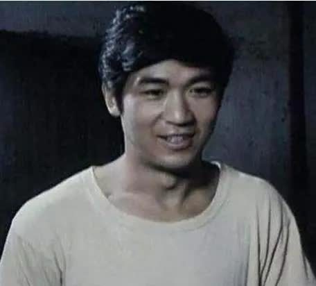 張國立的心酸:聲譽(yù)搖搖欲墜,兒子爛泥扶不上墻,一輩子“還債”