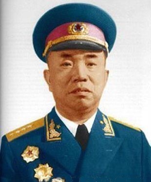 授予|中野十虎将,1955年授予何衔,担任何职