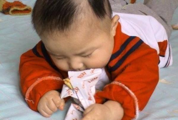 宝妈|儿科医生智商高的孩子，3岁前会给家长些“提示”，全占的恭喜