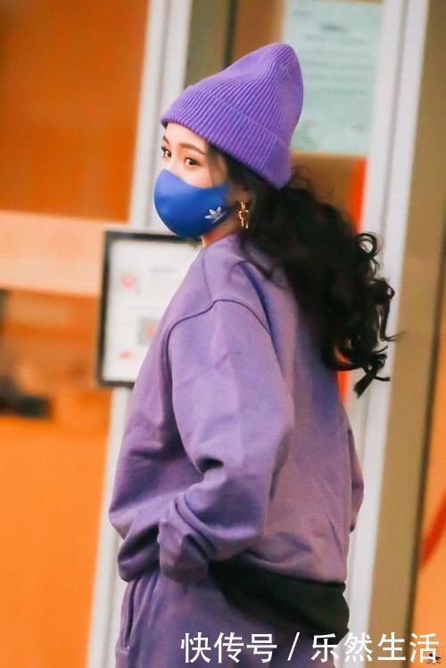 香芋 今年最温柔的流行色来了,穿上它显白又减龄,难怪都爱穿!