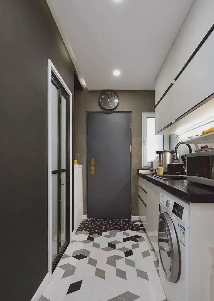 次卧|夫妻买下48㎡带阁楼二手房,装出3室1厅+书房,5口之家太幸福了