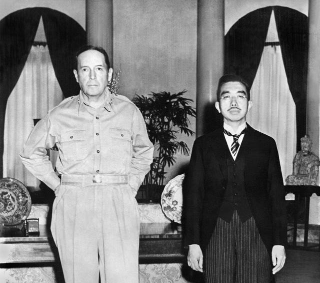 日本|麦克阿瑟号称太上皇，他在日本做了什么让日本人流泪为他送行