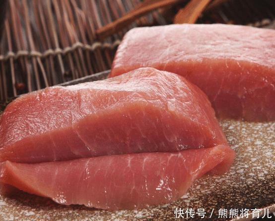 叉烧里脊肉,这道菜绝对能勾起来你的馋虫,做好后香气四溢