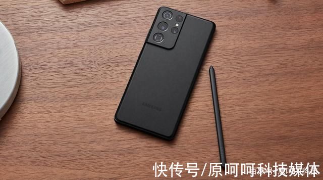 拍照|围观!2021年全方位最好的“海外拍照”手机推荐，您更喜欢谁?