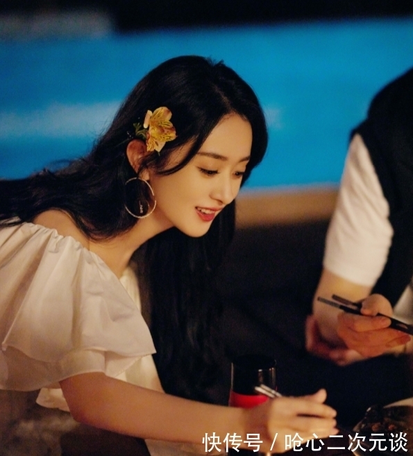 冯绍峰|赵丽颖录制《中餐厅》路透曝光,状态非常好,但这腿瘦得人心痛!