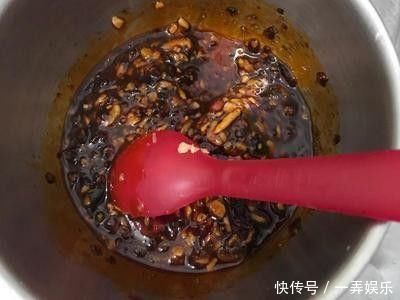 吃“40口肥肉”也能减肥,最爱蒜蓉粉丝鱿鱼啦美味极了
