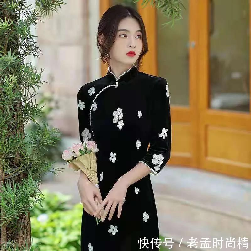极简|穿搭:秋日就要穿这样的改良旗袍极简风,时髦修身气质高级!美翻了