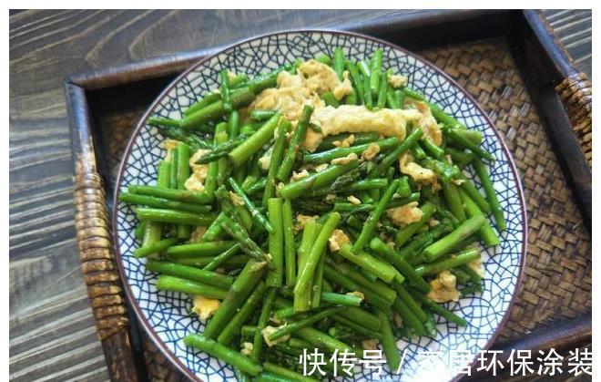 炒菜|炒青菜时,怎样才能清爽翠绿?教你正确做法,青菜又绿又脆