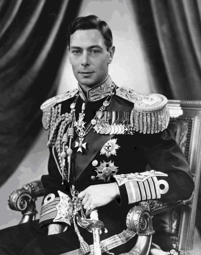 仇恨|93岁的女王,今天也是拉仇恨的一天呢!