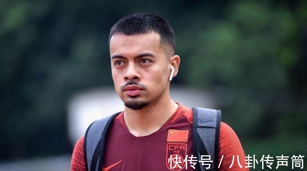 阿森纳|李可:中国首位归化球员,拿球稳传球准,国足最佳中场核心!