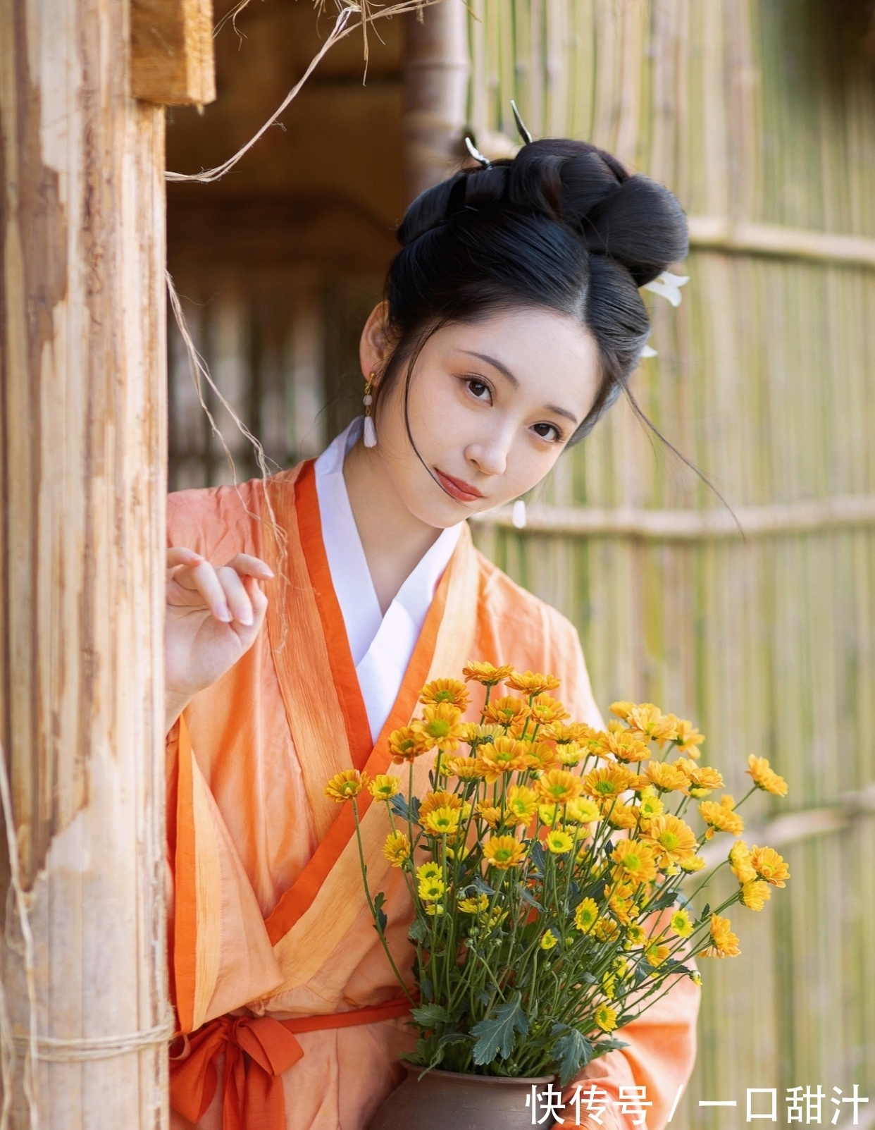 遇缘$七律·八首丨横琴勿怕弹花曲,四句题来费工夫