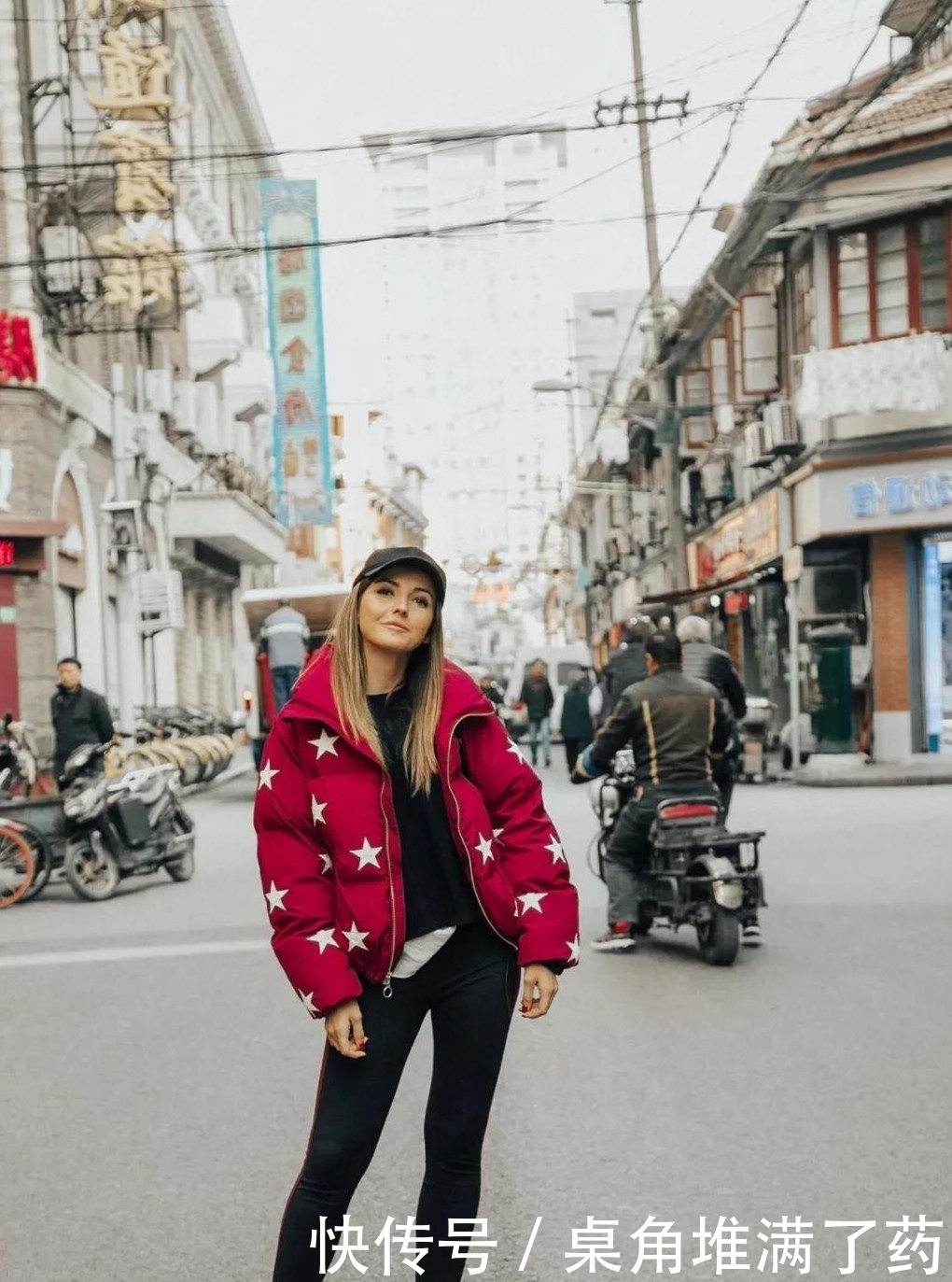 洋气|冬季必备的羽绒服,暖和又洋气,时尚与美貌轻松搞