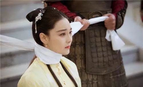 鹤顶红|成语“饮鸩止渴”中的鸩,你知道是什么吗?反正不是什么好鸟!