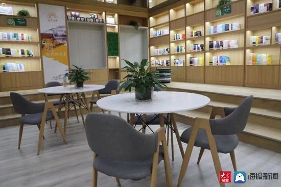 老东关馆！书香东港①｜雨天，到城市书房山东路馆、尚文馆、老东关馆品书香！